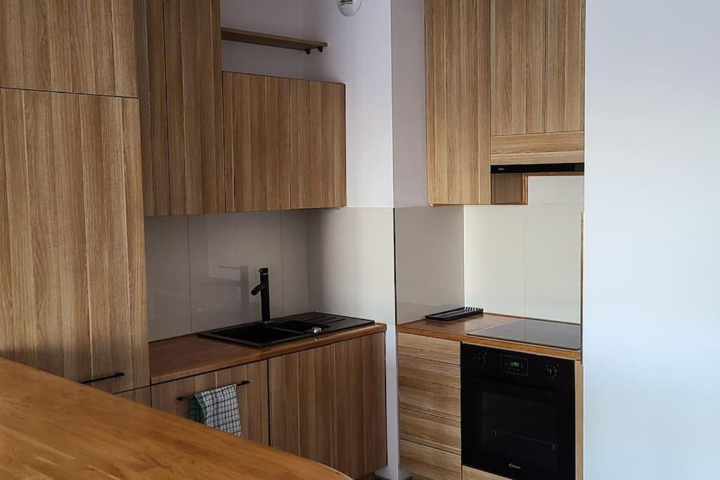 Wellsituated 1 Bedroom Condo In Warsaw Freeparking Exterior photo