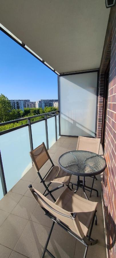Wellsituated 1 Bedroom Condo In Warsaw Freeparking Exterior photo